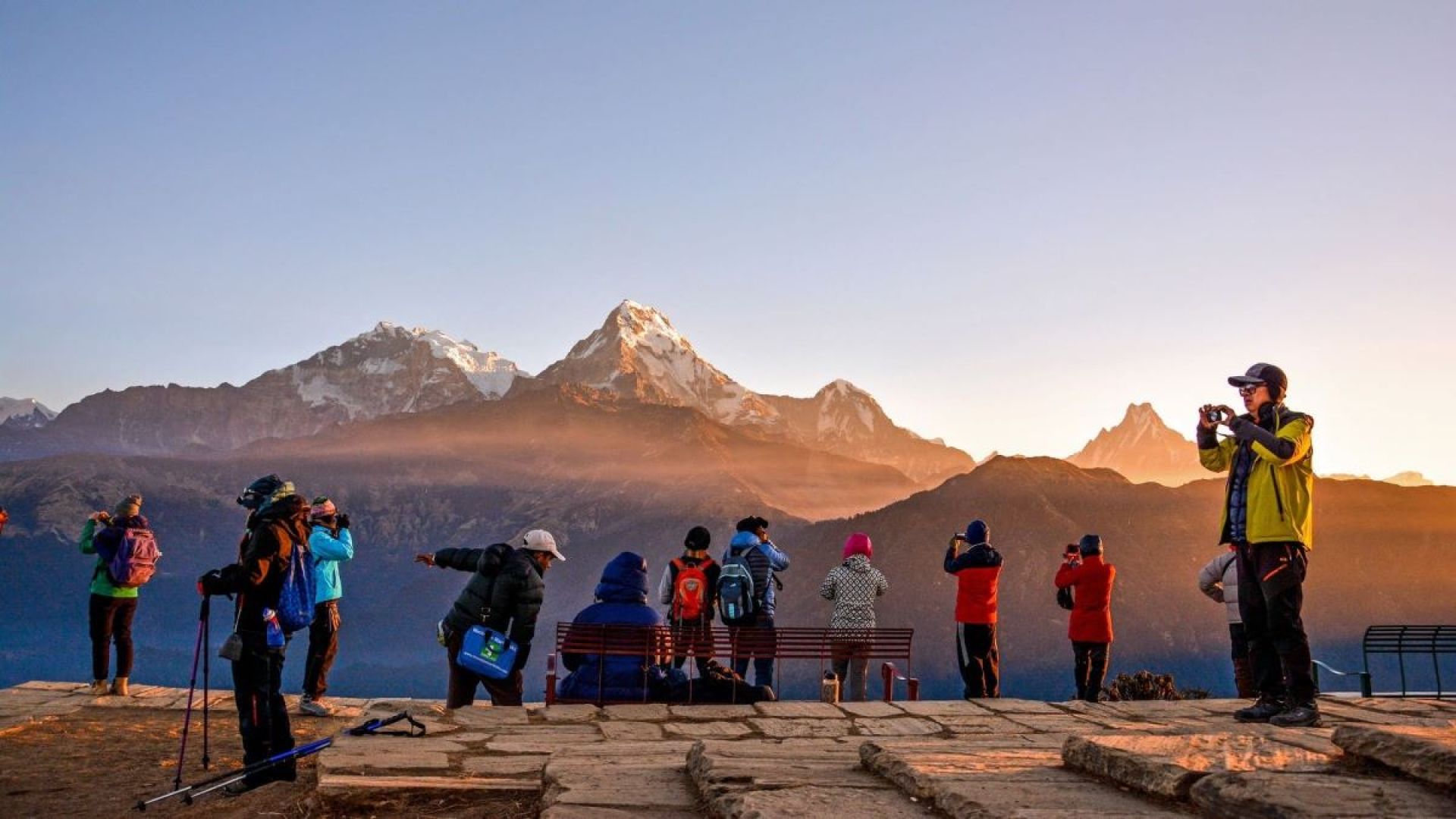 अन्नपूर्ण क्षेत्रमा पर्यटकको बाक्लो चहलपहल, कात्तिक महिनामा मात्रै २४ हजार पर्यटक भित्रिए